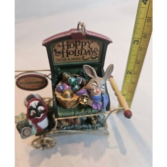 DISCOUNTED! NEW Hallmark 2007 "HOPPY Holidays Decor & More" Kringlewood Farms - Picture 8 of 10